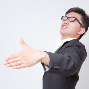 戦う画像